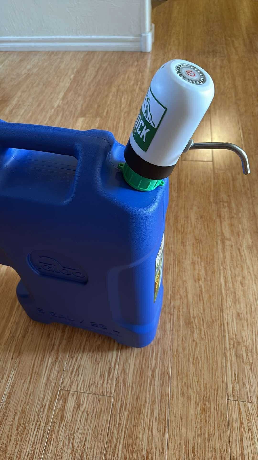 Lone Rock Concepts pump adapter - Igloo 6gal container