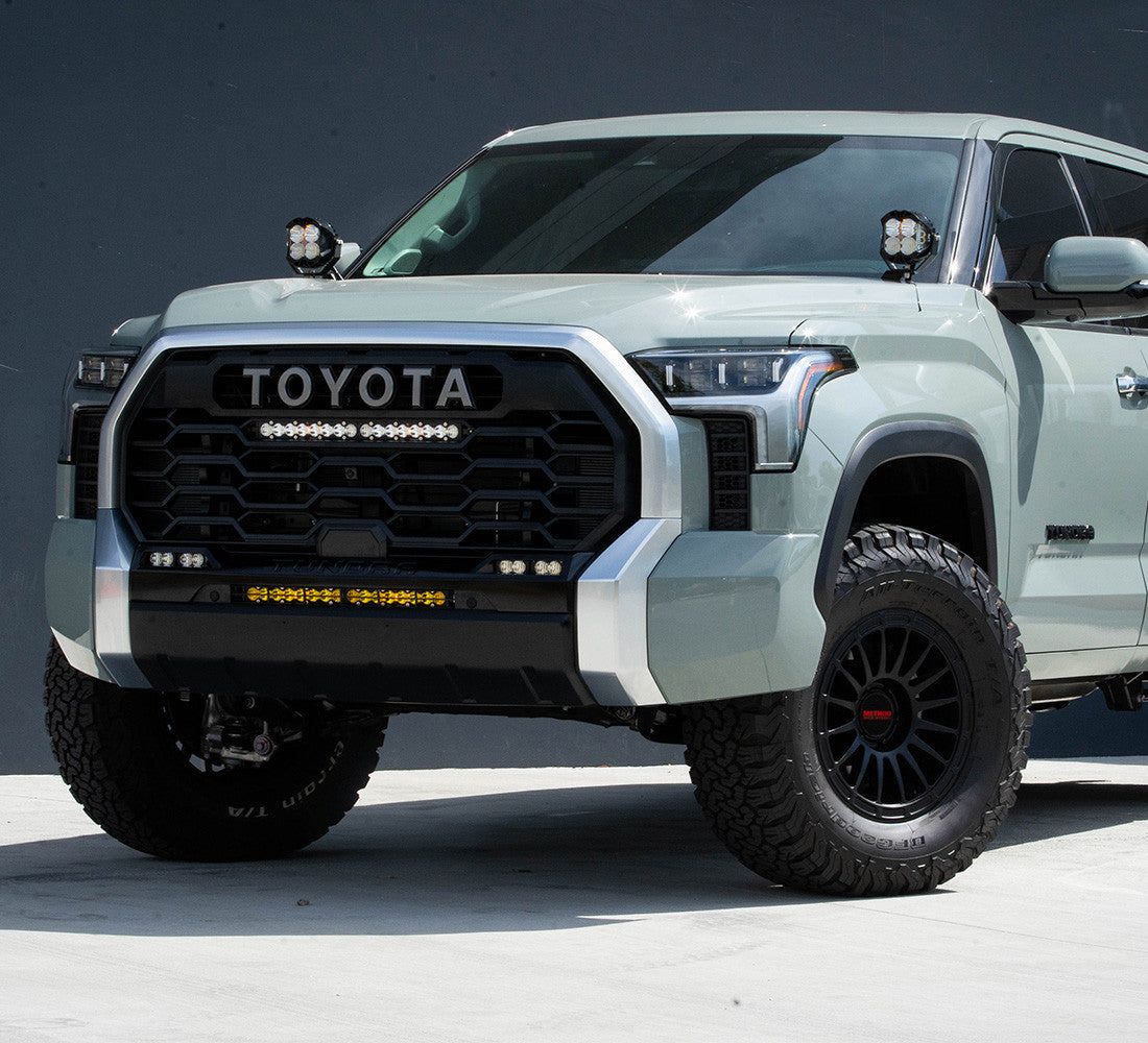 Toyota S8 20 Inch Behind Bumper Light Bar Kit - Toyota 2022-2026 Tundra Clear 448076