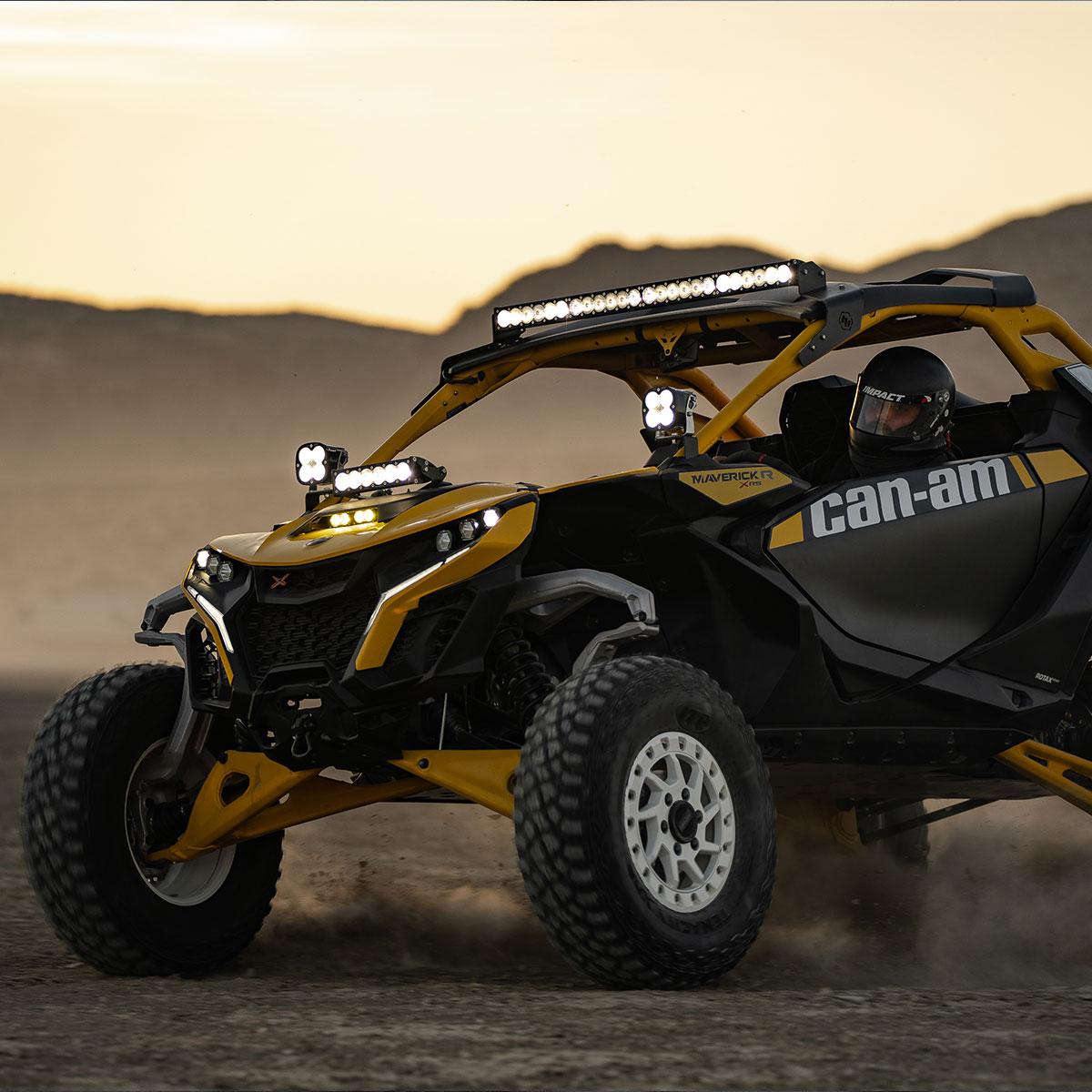 Can-Am Maverick R 40